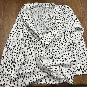 Bottom Up Leopard Blouse